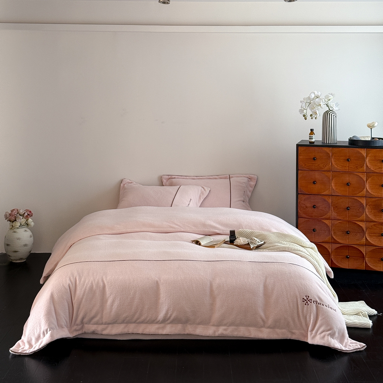 91家纺网 家纺一手货源 找家纺 涞澳家纺 2025新款半边绒四件套-柔光梦境 柔光梦境-粉