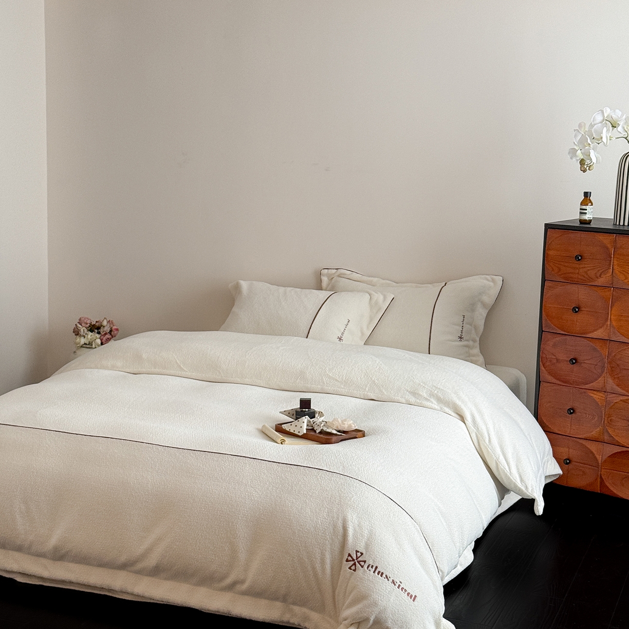 91家纺网 家纺一手货源 找家纺 （总）涞澳家纺 2025新款半边绒四件套-柔光梦境