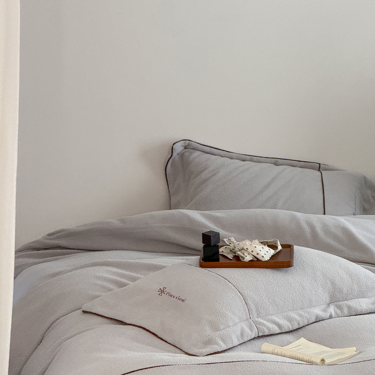 91家纺网 家纺一手货源 找家纺 涞澳家纺 2025新款半边绒四件套-柔光梦境 柔光梦境-灰