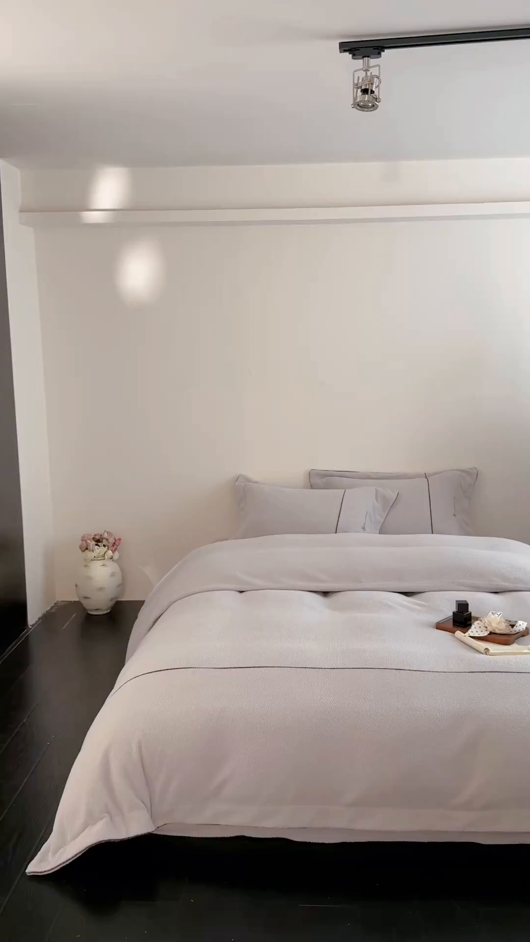 91家纺网 家纺一手货源 找家纺 涞澳家纺 2025新款半边绒四件套-柔光梦境 柔光梦境-灰