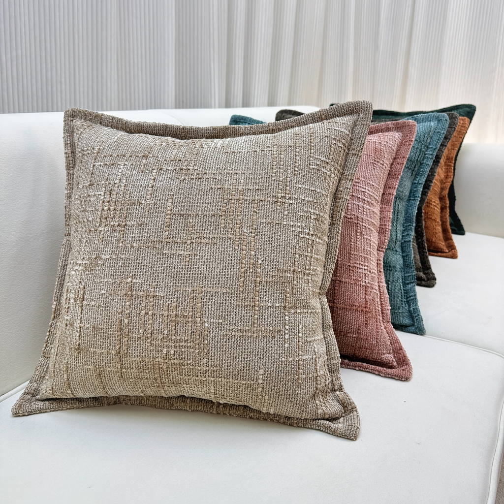 91家纺网 家纺一手货源 找家纺 （总）爱家居 2025新款跨境亚马逊加厚双面雪尼尔宽边枕套美式压边抱枕客厅纯色靠垫