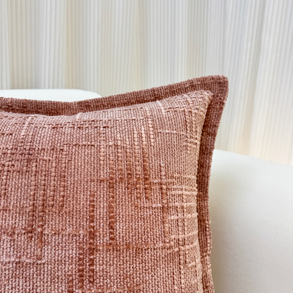 91家纺网 家纺一手货源 找家纺 爱家居 2025新款跨境亚马逊加厚双面雪尼尔宽边枕套美式压边抱枕客厅纯色靠垫 宽边雪尼尔—粉