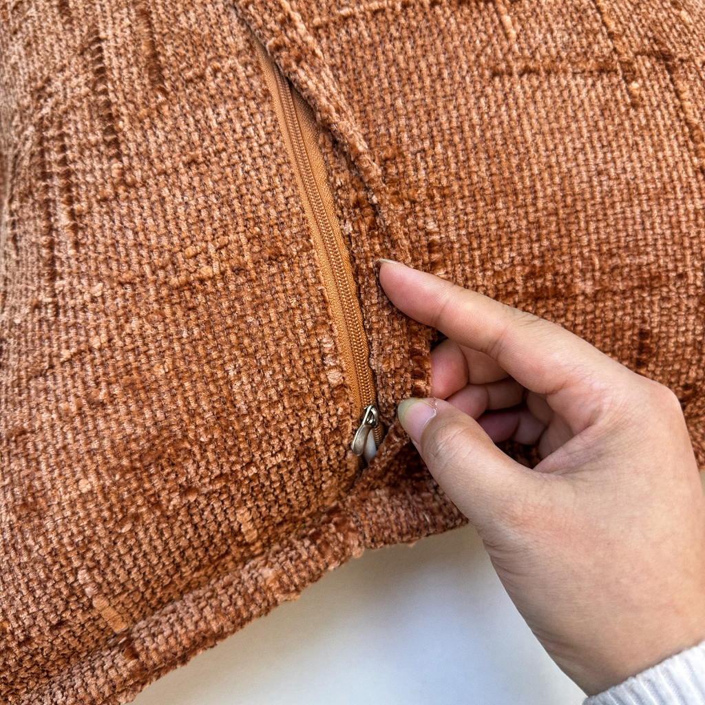 91家纺网 家纺一手货源 找家纺 爱家居 2025新款跨境亚马逊加厚双面雪尼尔宽边枕套美式压边抱枕客厅纯色靠垫 宽边雪尼尔—橘色