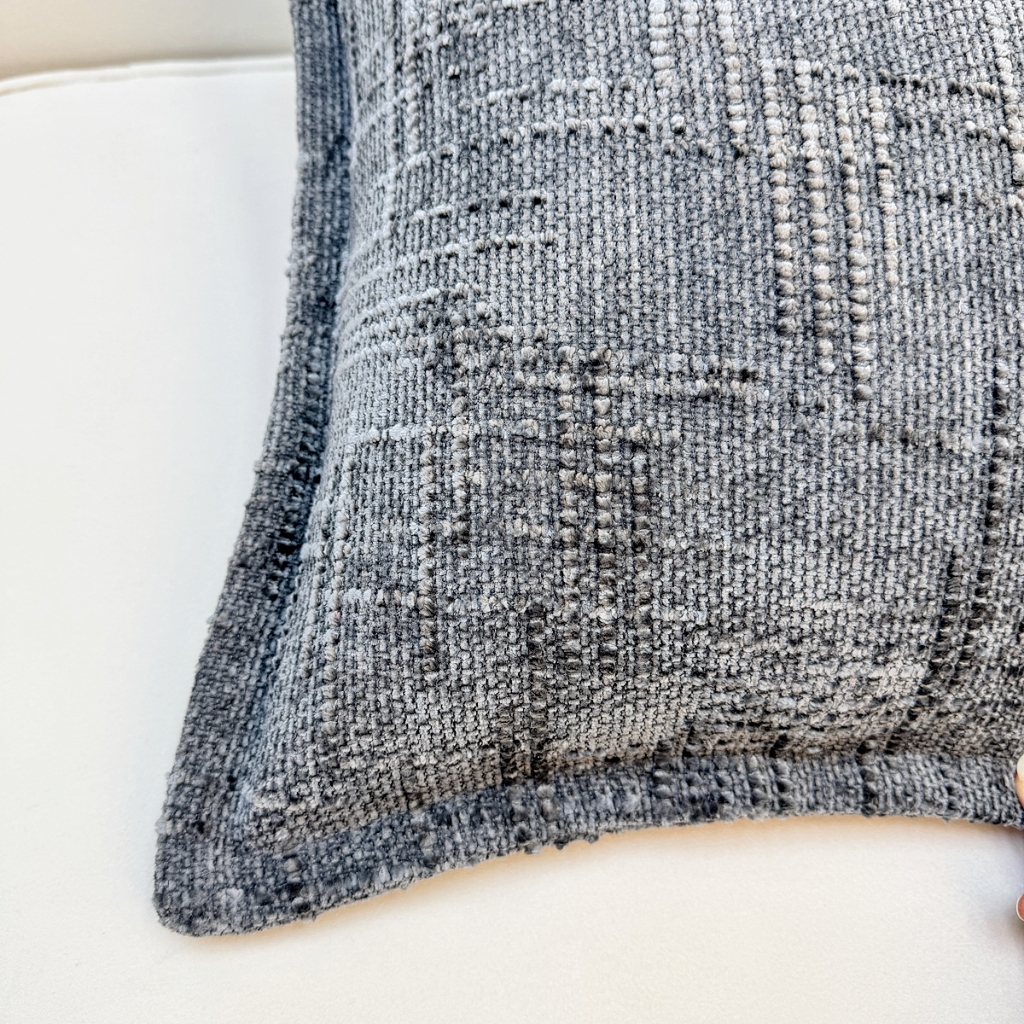 91家纺网 家纺一手货源 找家纺 爱家居 2025新款跨境亚马逊加厚双面雪尼尔宽边枕套美式压边抱枕客厅纯色靠垫 宽边雪尼尔—时尚灰