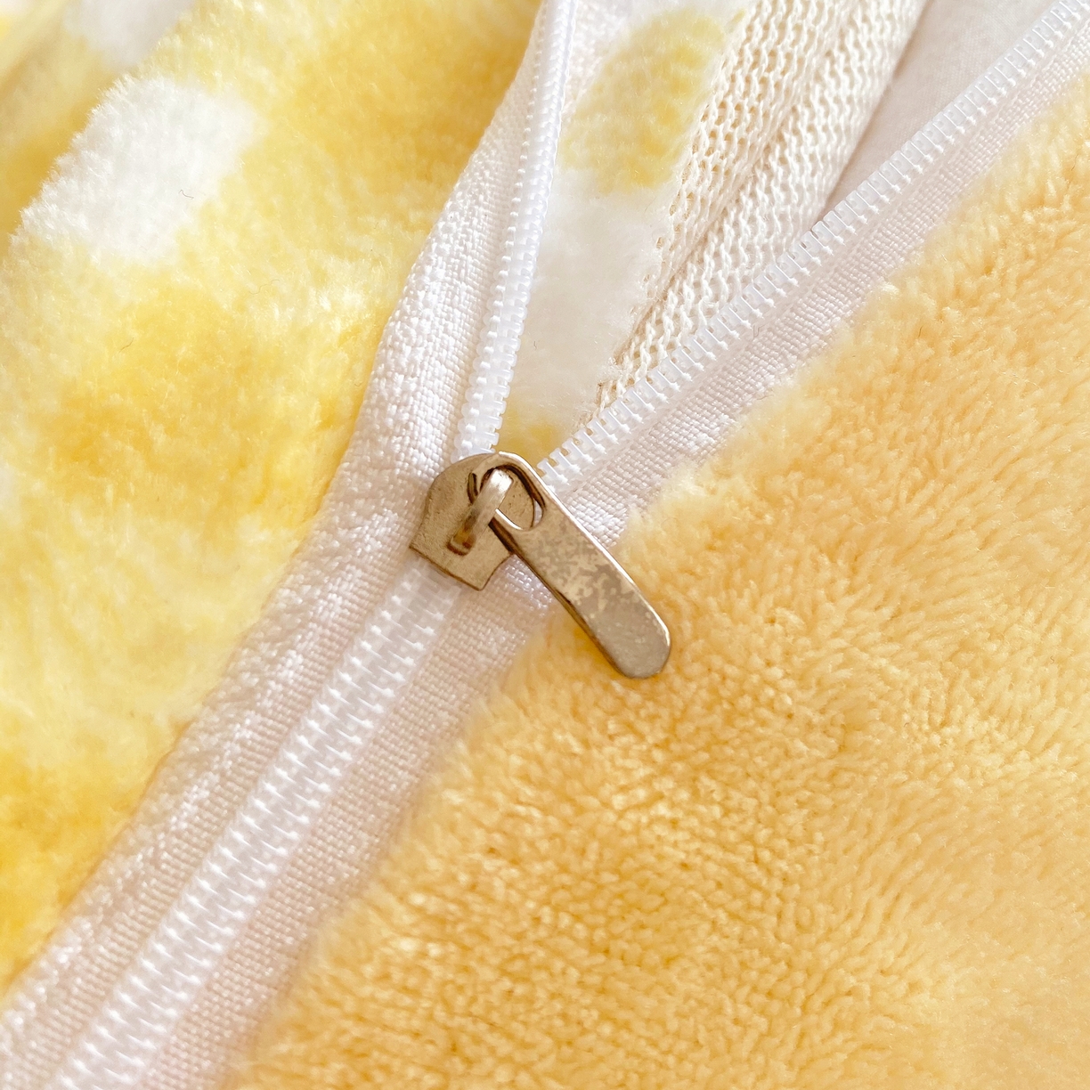 91家纺网 家纺一手货源 找家纺 金鑫汇家纺 2025新款加厚高克重A类牛奶绒四件套 狐狸先生