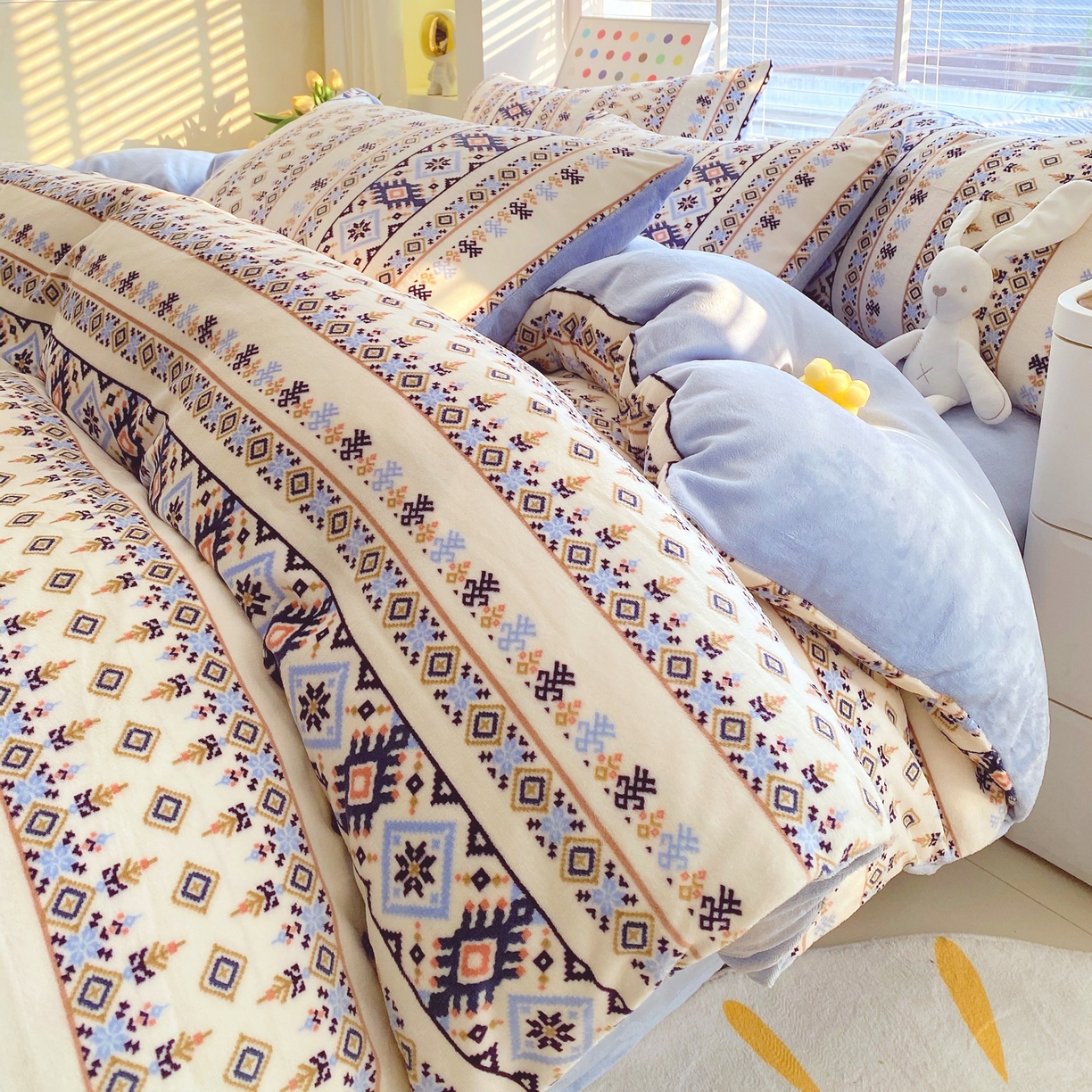 91家纺网 家纺一手货源 找家纺 金鑫汇家纺 2025新款加厚高克重A类牛奶绒四件套 波西米亚