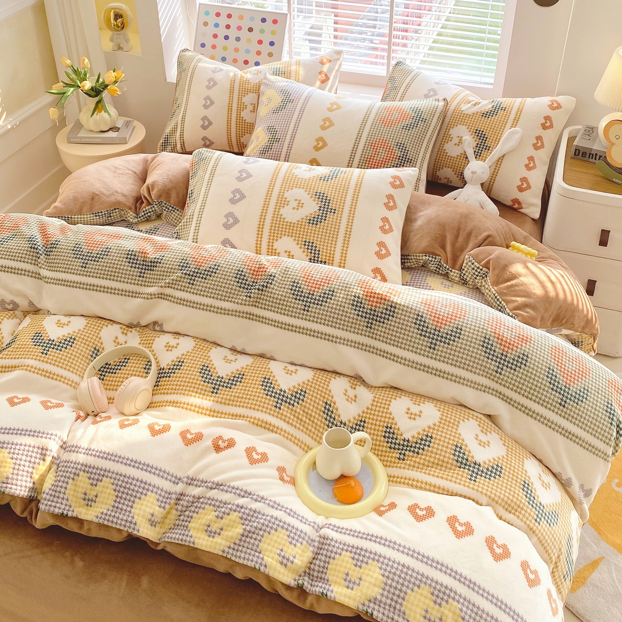 91家纺网 家纺一手货源 找家纺 金鑫汇家纺 2025新款加厚高克重A类牛奶绒四件套 同心千鸟格