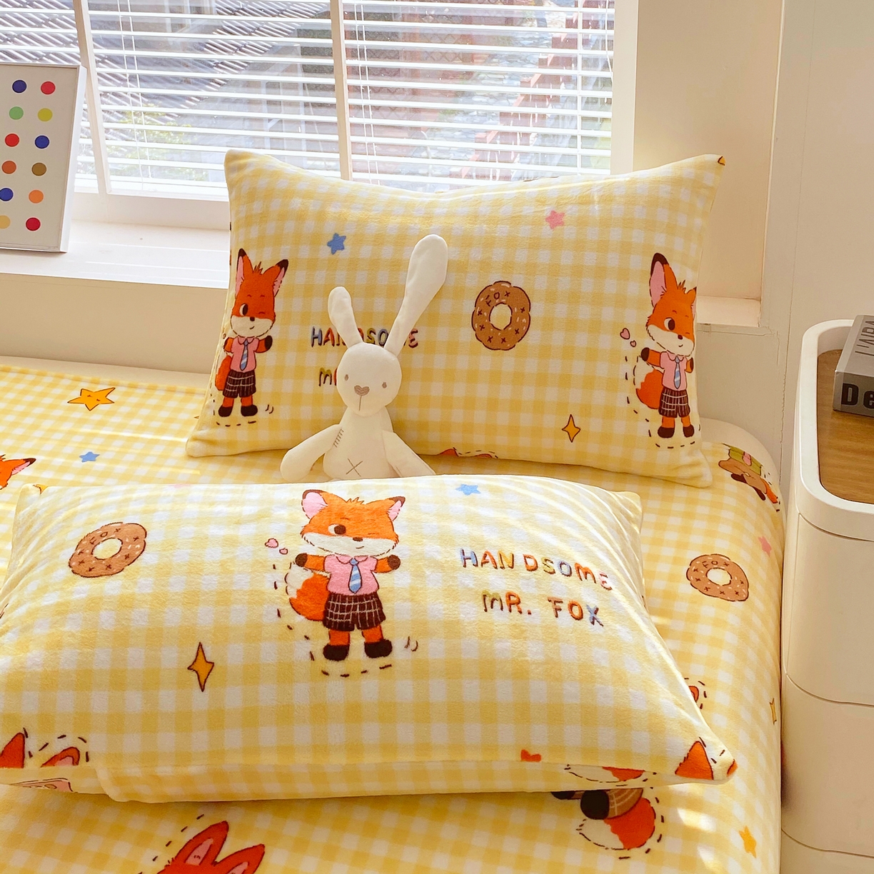 91家纺网 家纺一手货源 找家纺 金鑫汇家纺 2025年加厚高克重A类牛奶绒单枕套 狐狸先生