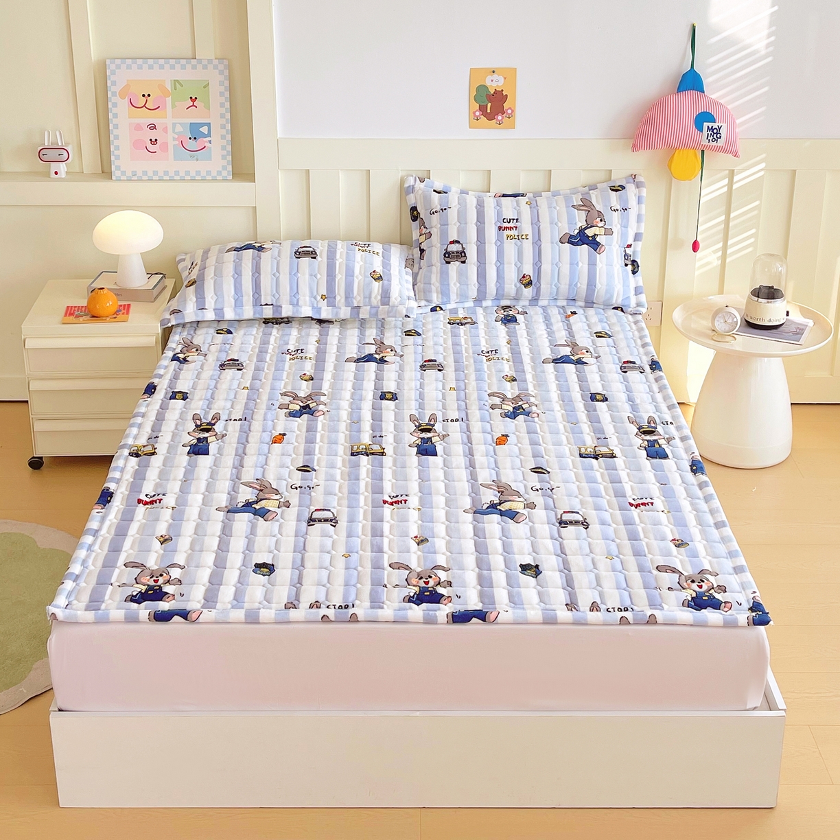 91家纺网 家纺一手货源 找家纺 （总）金鑫汇家纺 2025新款加厚牛奶豆豆绒暖绒包边床褥垫