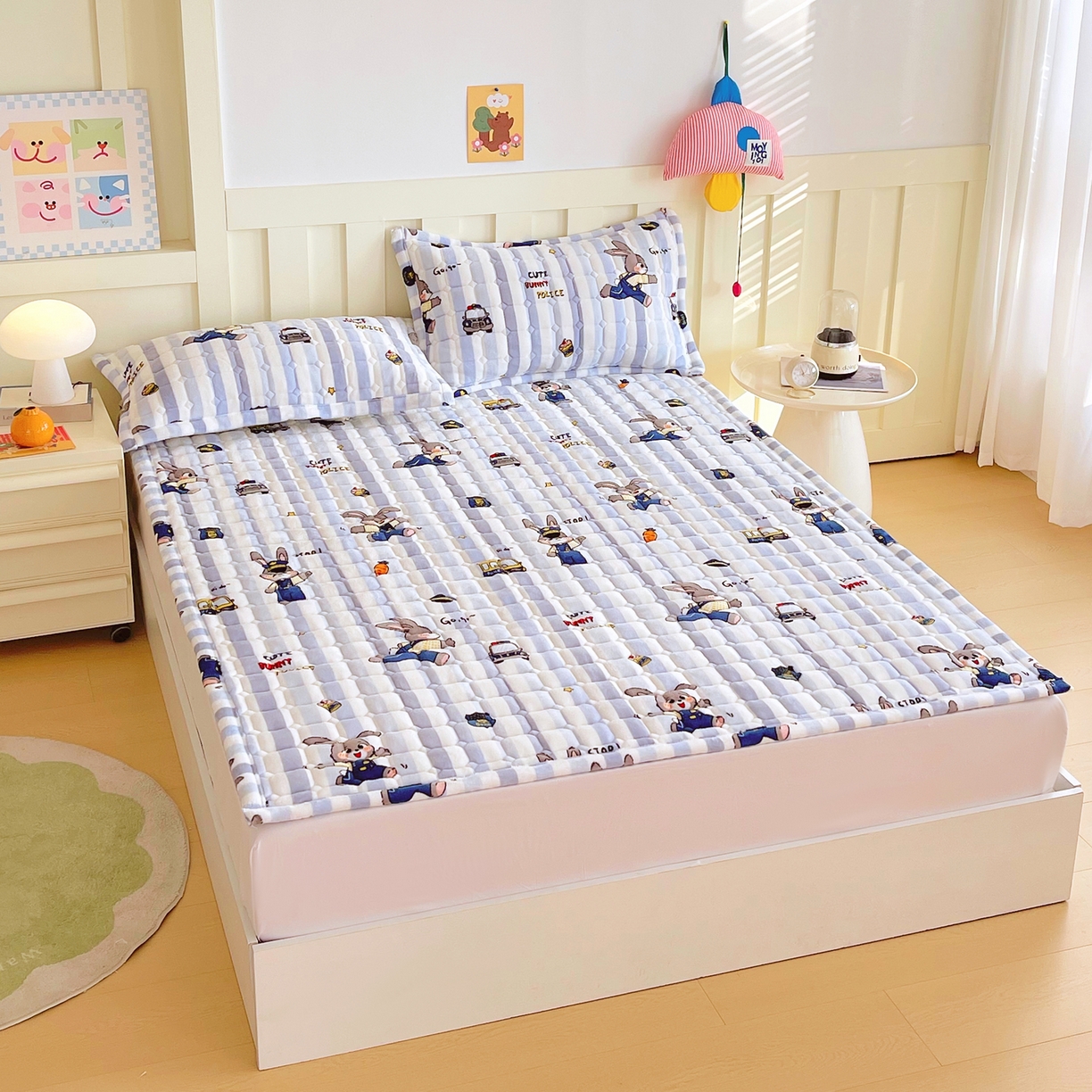 91家纺网 家纺一手货源 找家纺 （总）金鑫汇家纺 2025新款加厚牛奶豆豆绒暖绒包边床褥垫