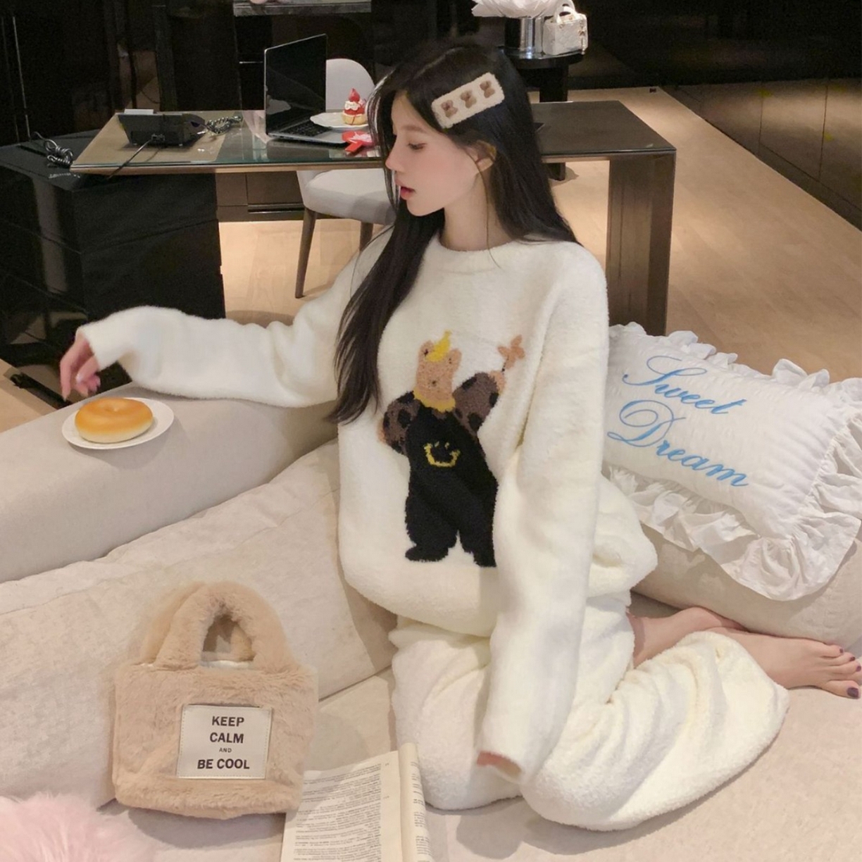 91家纺网 家纺一手货源 找家纺 洛兰沙家居馆 2025新款半边绒睡衣纯色珍珠扣圆领针织开衫外套秋冬新款气质小香风家居服 半边绒m4