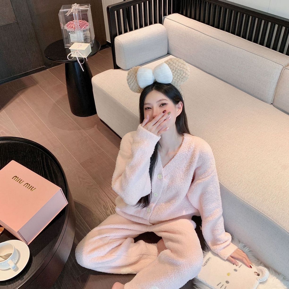 91家纺网 家纺一手货源 找家纺 洛兰沙家居馆 2025新款半边绒睡衣纯色珍珠扣圆领针织开衫外套秋冬新款气质小香风家居服 半边绒m7-小熊