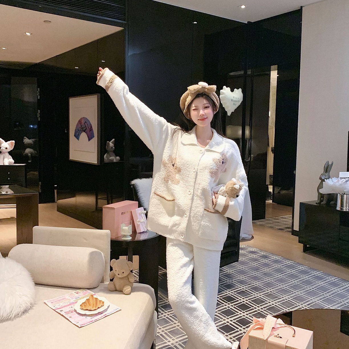 洛兰沙家居馆 2025新款半边绒睡衣纯色珍珠扣圆领针织开衫外套秋冬新款气质小香风家居服 半边绒m8-咖色