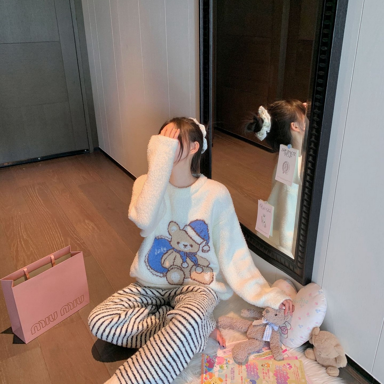 91家纺网 家纺一手货源 找家纺 洛兰沙家居馆 2025新款半边绒睡衣纯色珍珠扣圆领针织开衫外套秋冬新款气质小香风家居服 半边绒m13