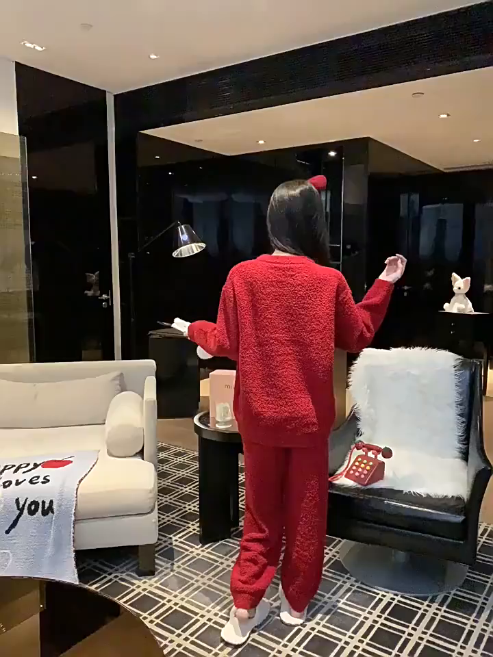 91家纺网 家纺一手货源 找家纺 洛兰沙家居馆 2025新款半边绒睡衣纯色珍珠扣圆领针织开衫外套秋冬新款气质小香风家居服 半边绒m15-红色