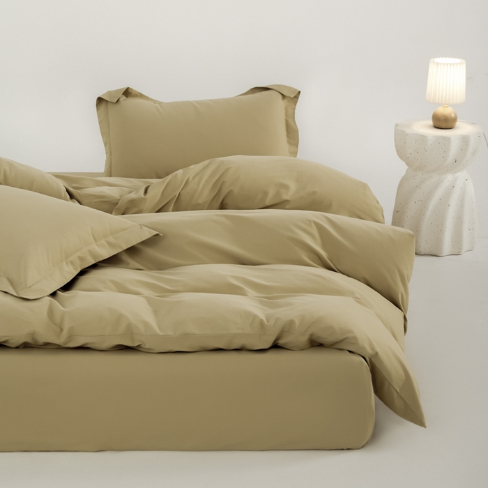 91家纺网 家纺一手货源 找家纺 红淳家纺 2025新款50支长绒棉贡缎磨毛四件套 柚子金