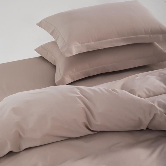 91家纺网 家纺一手货源 找家纺 红淳家纺 2025新款50支长绒棉贡缎磨毛单枕套系列 茜茜粉