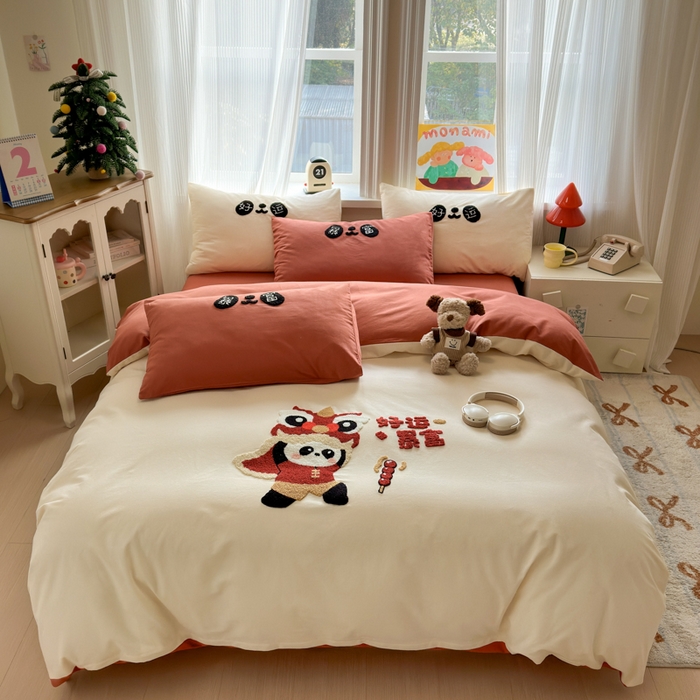 91家纺网 家纺一手货源 找家纺 （总）如意朵 2025新款全棉加厚磨毛绣花四件套风格二（专版花型）