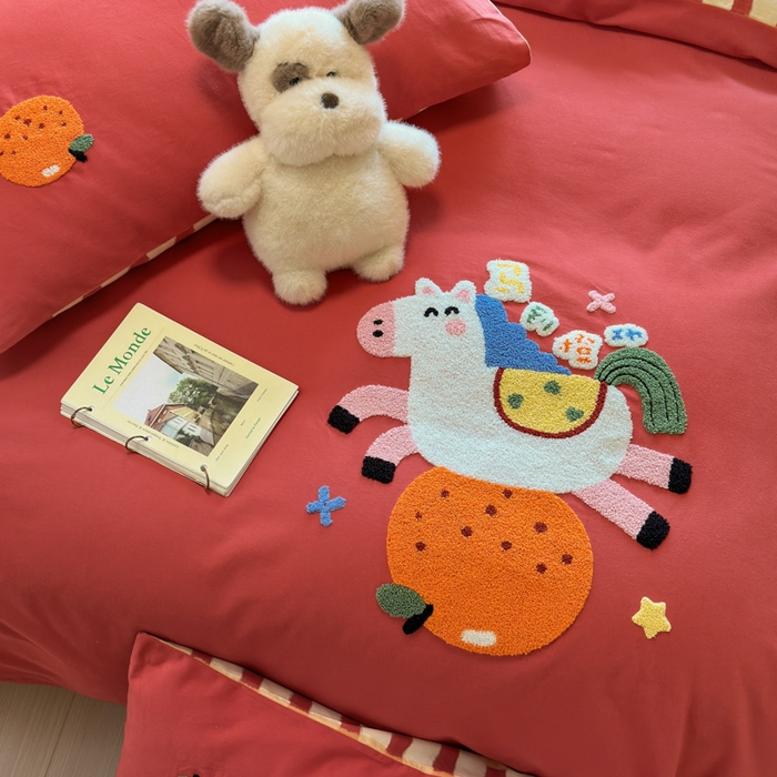 91家纺网 家纺一手货源 找家纺 如意朵 2025新款全棉加厚磨毛绣花四件套风格二（专版花型） 马到橙功