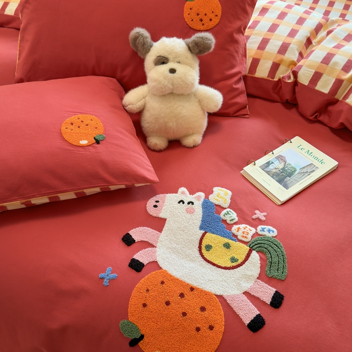 91家纺网 家纺一手货源 找家纺 如意朵 2025新款全棉加厚磨毛绣花四件套风格二（专版花型） 马到橙功