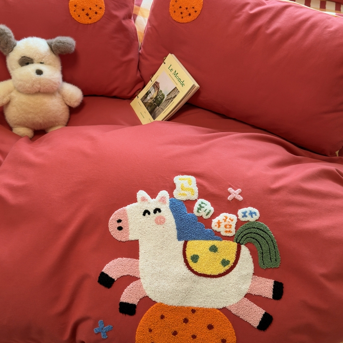 91家纺网 家纺一手货源 找家纺 如意朵 2025新款全棉加厚磨毛绣花四件套风格二（专版花型） 马到橙功