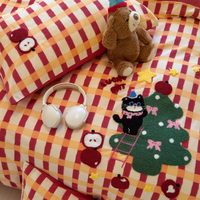 91家纺网 家纺一手货源 找家纺 如意朵 2025新款全棉加厚磨毛绣花四件套风格二（专版花型） 猫和树