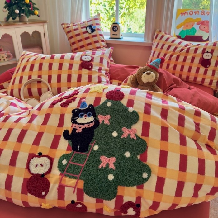 91家纺网 家纺一手货源 找家纺 如意朵 2025新款全棉加厚磨毛绣花四件套风格二（专版花型） 猫和树