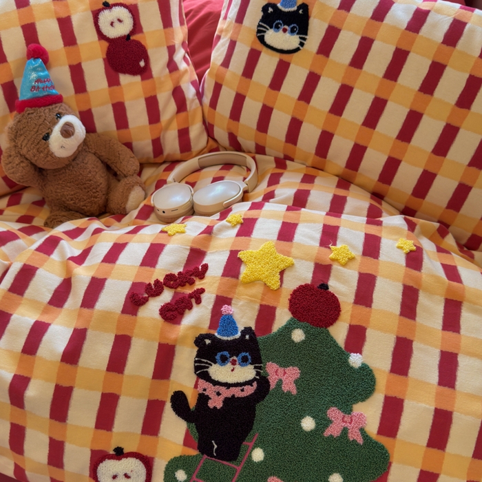 91家纺网 家纺一手货源 找家纺 如意朵 2025新款全棉加厚磨毛绣花四件套风格二（专版花型） 猫和树