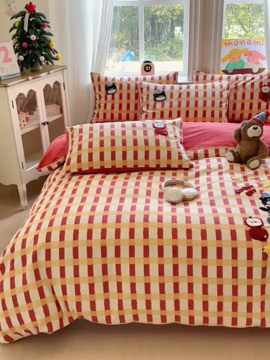 91家纺网 家纺一手货源 找家纺 如意朵 2025新款全棉加厚磨毛绣花四件套风格二（专版花型） 猫和树