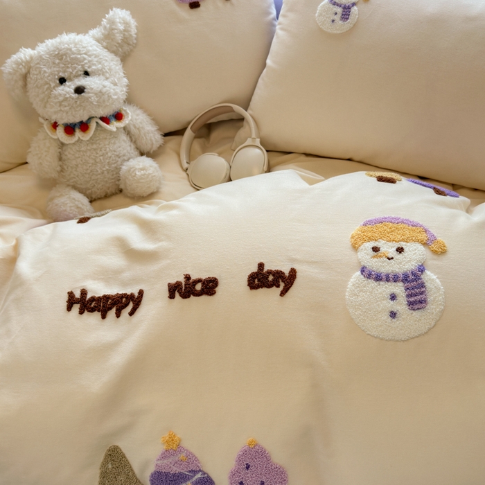 91家纺网 家纺一手货源 找家纺 如意朵 2025新款全棉加厚磨毛绣花四件套风格二（专版花型） 梦幻森林米