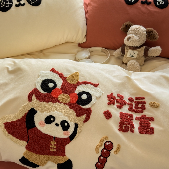 91家纺网 家纺一手货源 找家纺 如意朵 2025新款全棉加厚磨毛绣花四件套风格二（专版花型） 狮来运转