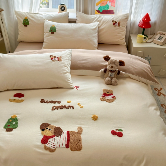 91家纺网 家纺一手货源 找家纺 如意朵 2025新款全棉加厚磨毛绣花四件套风格二（专版花型） 甜心狗狗