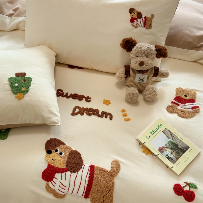 91家纺网 家纺一手货源 找家纺 如意朵 2025新款全棉加厚磨毛绣花四件套风格二（专版花型） 甜心狗狗