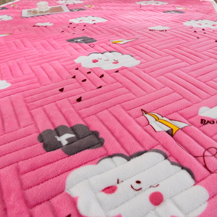 91家纺网 家纺一手货源 找家纺 圣靓家纺 2025新款牛奶绒加厚保暖夹棉床褥床垫 约定