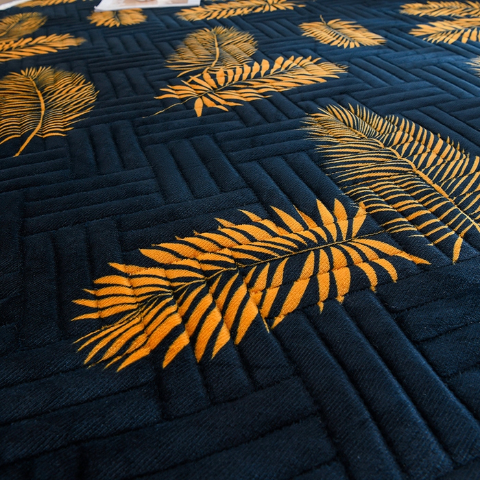 91家纺网 家纺一手货源 找家纺 圣靓家纺 2025新款牛奶绒加厚保暖夹棉床褥床垫 年华