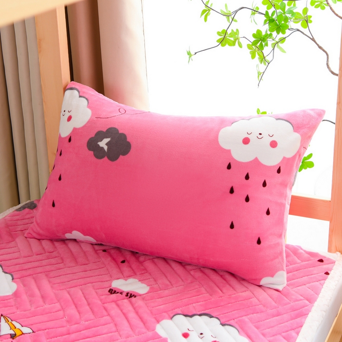 91家纺网 家纺一手货源 找家纺 圣楚家纺 2025新款牛奶绒加厚保暖夹棉床褥床垫 约定