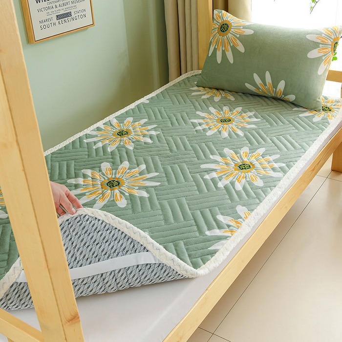 91家纺网 家纺一手货源 找家纺 圣楚家纺 2025新款牛奶绒加厚保暖夹棉床褥床垫 暖阳