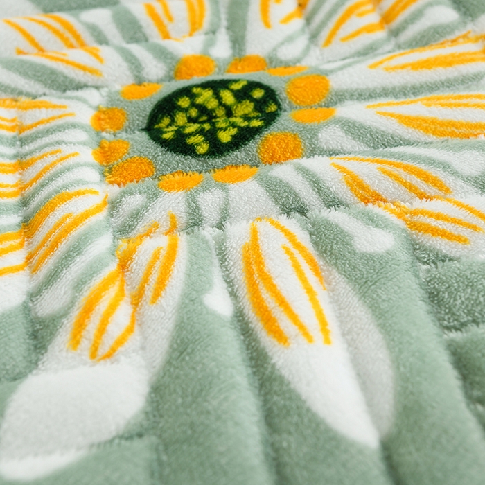 91家纺网 家纺一手货源 找家纺 圣楚家纺 2025新款牛奶绒加厚保暖夹棉床褥床垫 暖阳