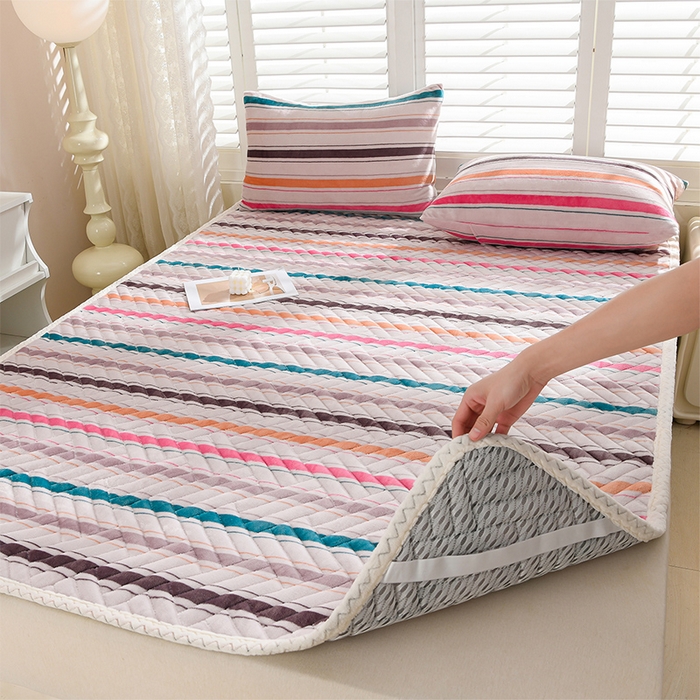 圣楚家纺 2025新款牛奶绒加厚保暖夹棉床褥床垫 彩虹