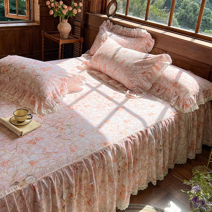 91家纺网 家纺一手货源 找家纺 网红馆（ck家纺） 2025新款全棉磨毛印花床裙款复古法式优雅四件套 梦语-桔