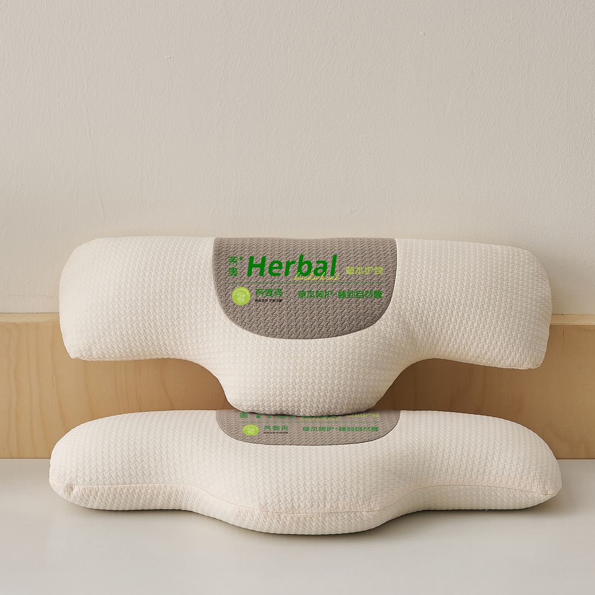 91家纺网 家纺一手货源 找家纺 乐可 2025新款草本颈椎枕荞麦枕本草香丸合香枕枕头枕芯 草本颈椎枕-米