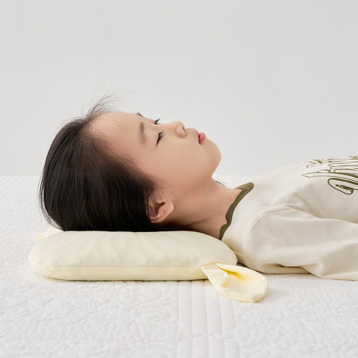 91家纺网 家纺一手货源 找家纺 乐可 2025新款香眠安抚枕山楂籽合香枕手工香丸枕枕头枕芯 香眠安抚枕-猫咪黄