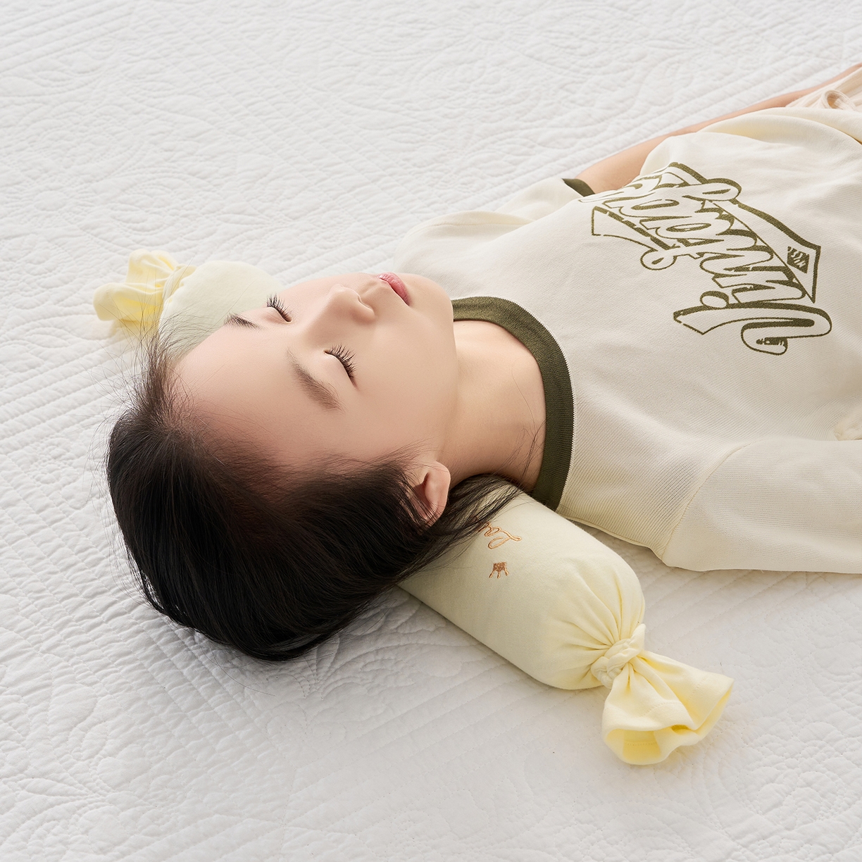 91家纺网 家纺一手货源 找家纺 乐可 2025新款香眠糖果枕山楂籽合香枕手工香丸枕安抚抱枕枕头枕芯 香眠糖果枕-猫咪黄