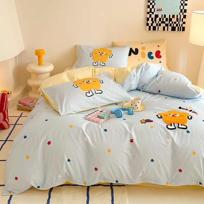 91家纺网 家纺一手货源 找家纺 锦彩家居 2025新款全棉13372数码印花毛巾绣四件套（提供买家秀） 彩虹星星