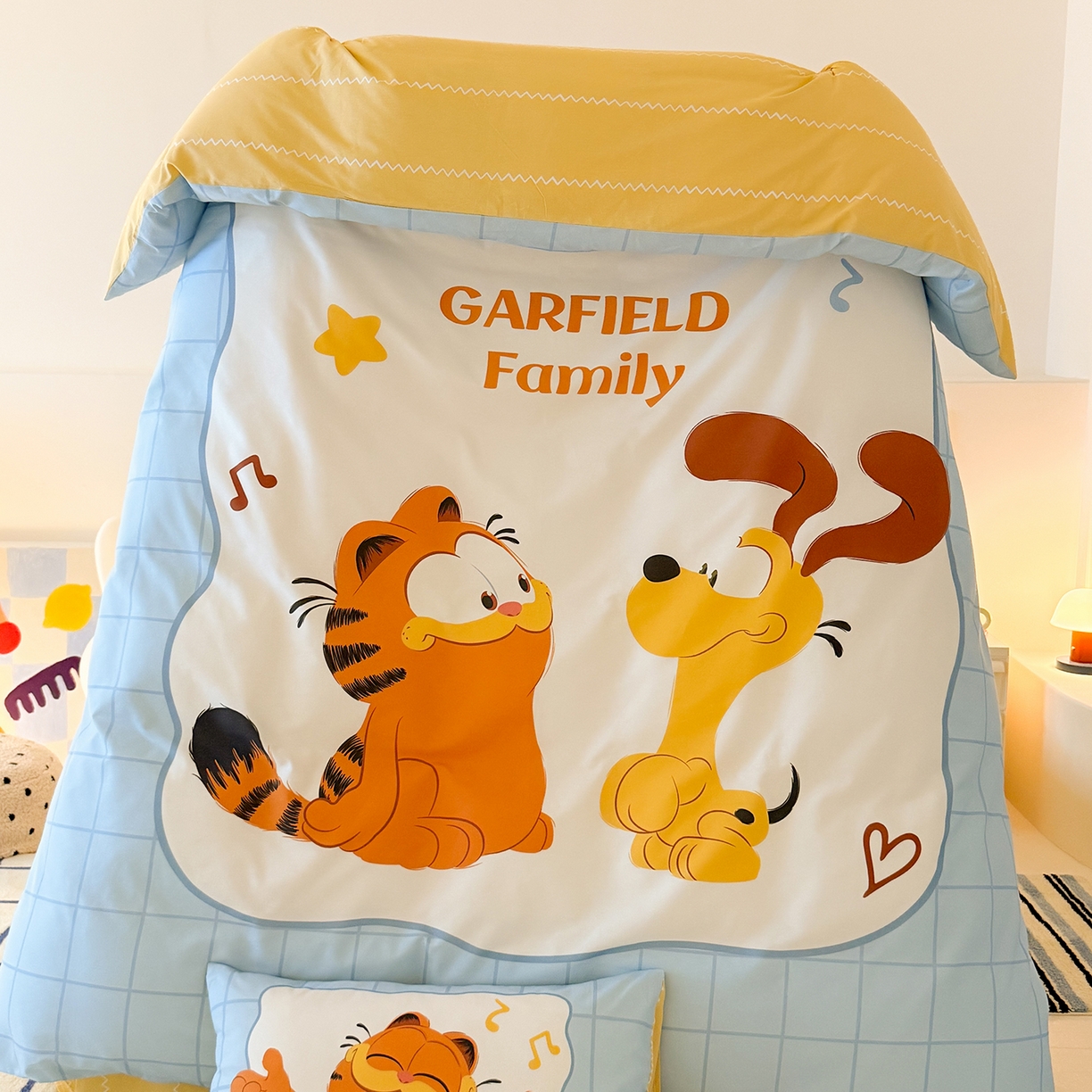 91家纺网 家纺一手货源 找家纺 （总）锦彩家居 2025新款全棉数码印花卡通四件套-加菲猫系列