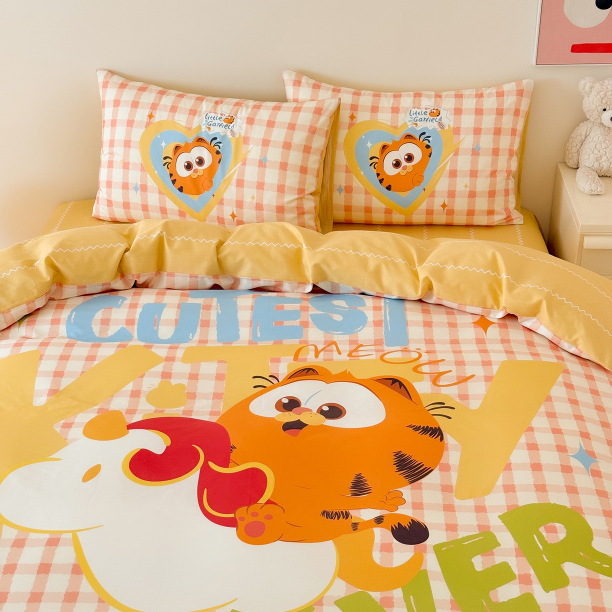 91家纺网 家纺一手货源 找家纺 锦彩家居 2025新款全棉数码印花卡通四件套-加菲猫系列 可爱加菲