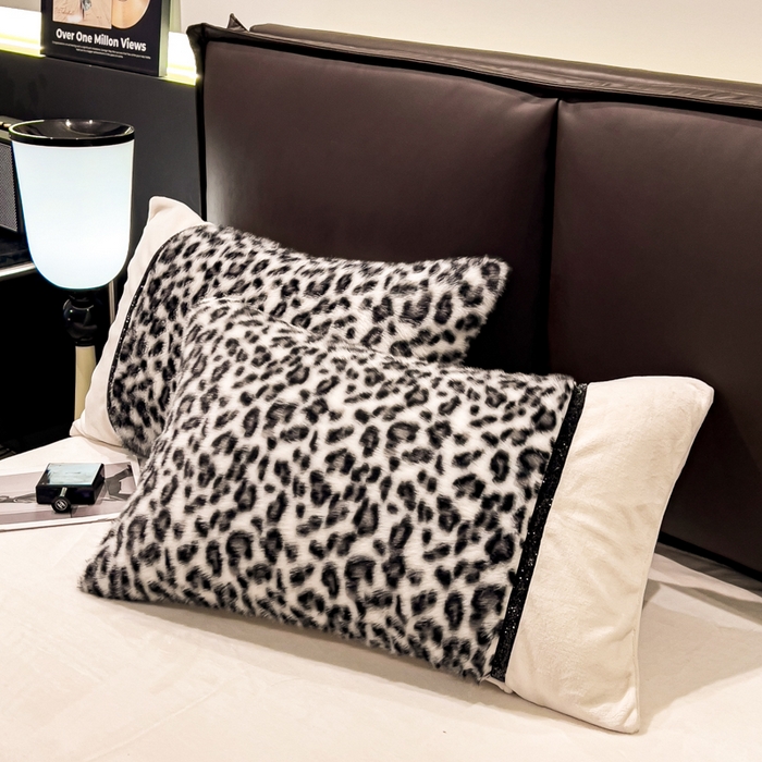 91家纺网 家纺一手货源 找家纺 九花鹿 2025新款水貂绒蝴蝶结豹纹四件套 蝴蝶结豹纹-灰