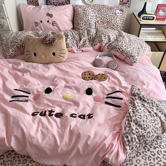 91家纺网 家纺一手货源 找家纺 （总）原素 2026网红爆款豹纹喵表情包毛巾绣A类床上四件套