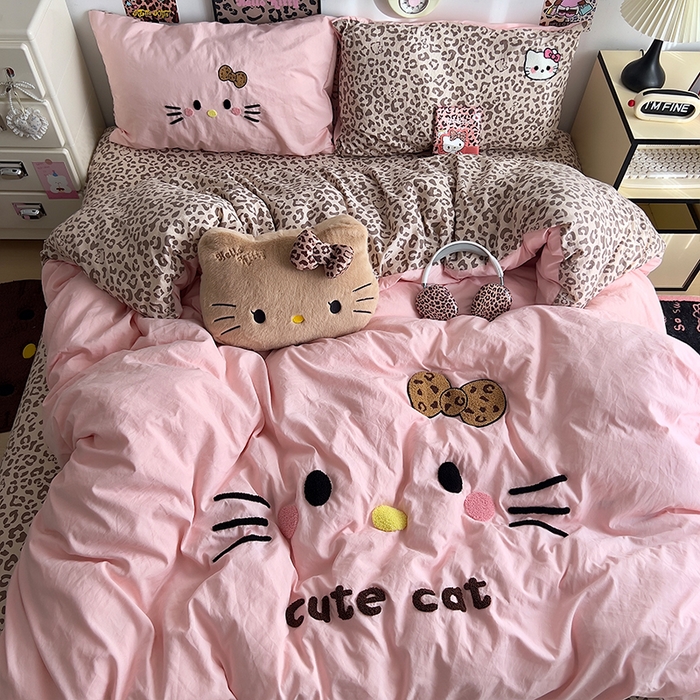 91家纺网 家纺一手货源 找家纺 （总）原素 2026网红爆款豹纹喵表情包毛巾绣A类床上四件套