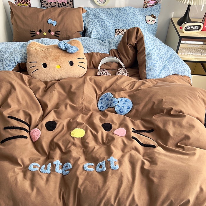 91家纺网 家纺一手货源 找家纺 原素 2026网红爆款豹纹喵表情包毛巾绣A类床上四件套 豹纹喵表情包-蓝